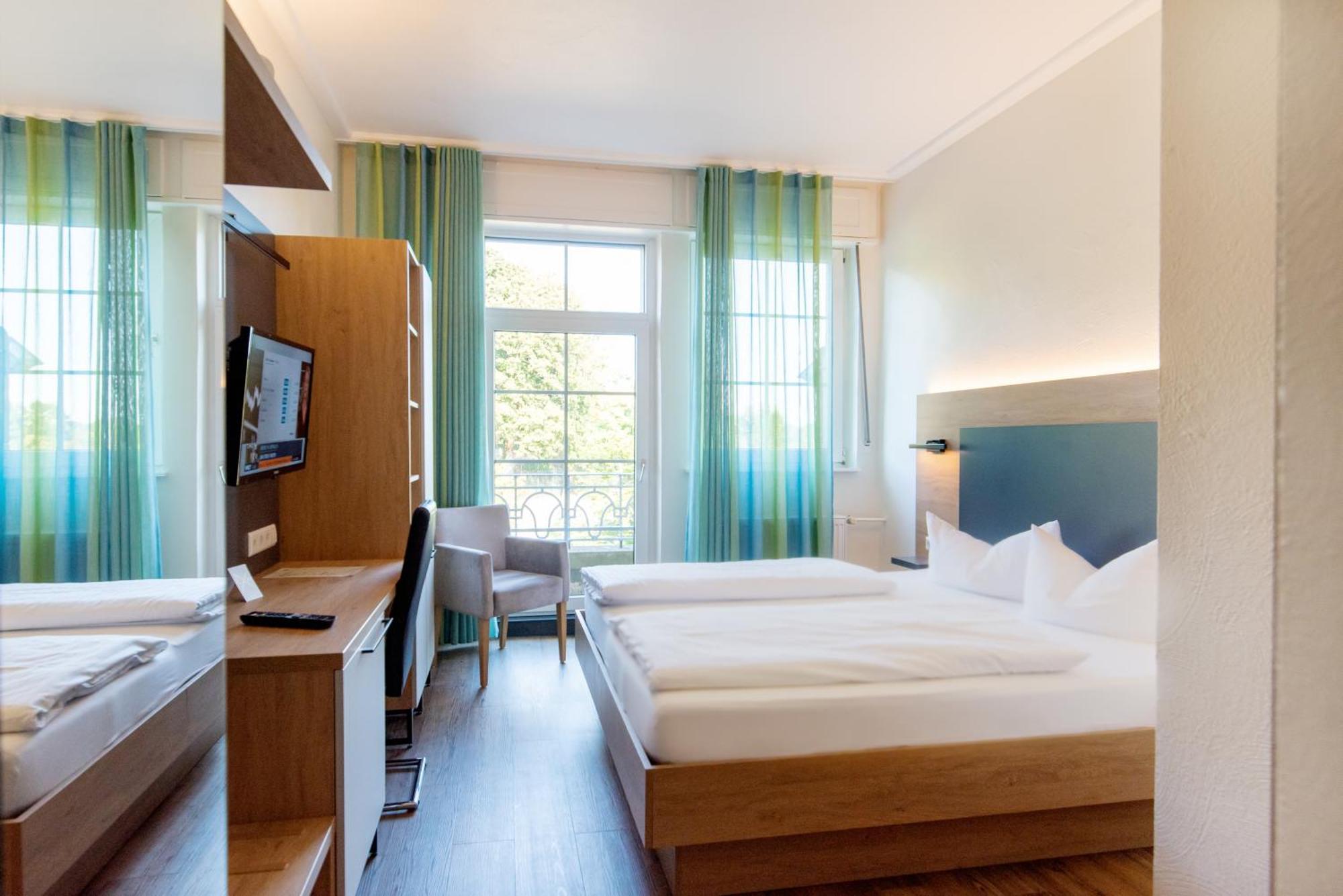 Hotel Avisa كارلسروه المظهر الخارجي الصورة